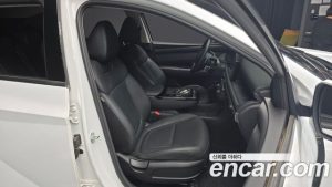 Hyundai Tucson Дизель 2.0 2WD 2024 года из Южной Кореи