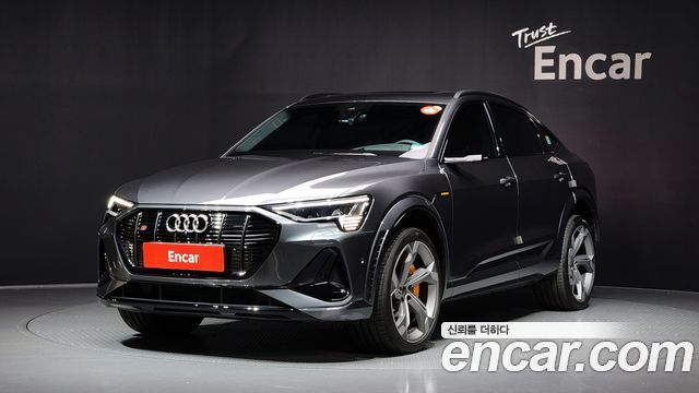 Audi e-tron S Sportback 2023 года из Кореи