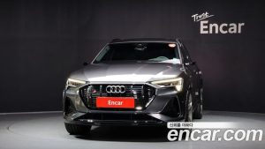 Audi e-tron S Sportback 2023 года из Южной Кореи