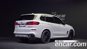 BMW X5 xDrive 50e M Sport 2024 года из Южной Кореи