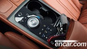 Kia K8 2.5 Бензин 2WD 2025 года из Южной Кореи