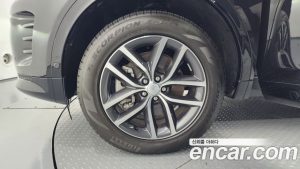 Land Rover Discovery Sport P250 Dynamic SE 2025 года из Южной Кореи