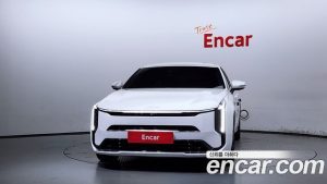 Kia K8 Noblesse 2025 года из Южной Кореи