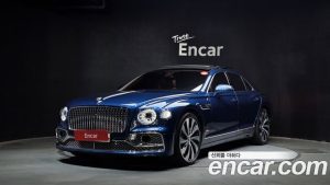 Bentley Flying Spur 4.0 Azure 2023 года из Южной Кореи