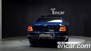 Bentley Flying Spur 4.0 Azure 2023 года из Южной Кореи