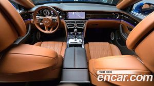Bentley Flying Spur 4.0 Azure 2023 года из Южной Кореи