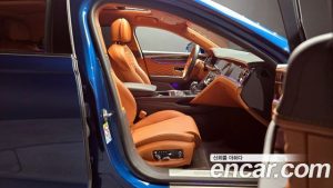 Bentley Flying Spur 4.0 Azure 2023 года из Южной Кореи