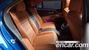 Bentley Flying Spur 4.0 Azure 2023 года из Южной Кореи