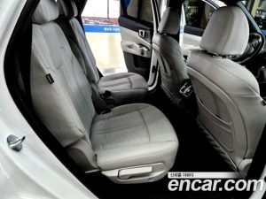 Kia Sorento HEV 1.6 2WD 2024 года из Южной Кореи