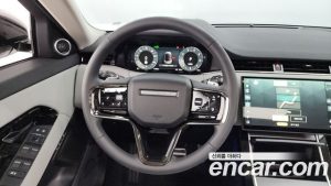 Land Rover Range Rover Evoque P250 Dynamic SE 2025 года из Южной Кореи
