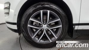 Land Rover Range Rover Evoque P250 Dynamic SE 2025 года из Южной Кореи