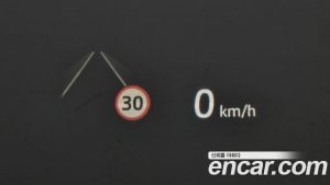 Land Rover Range Rover Evoque P250 Dynamic SE 2025 года из Южной Кореи