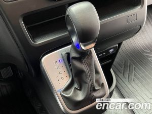 Hyundai Staria Wheelchair Lift / Ramp 2025 года из Южной Кореи