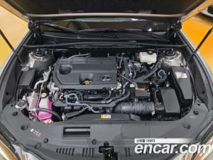 Lexus ES Executive 2026 года из Южной Кореи