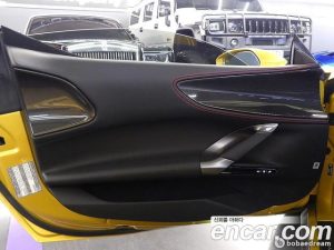 Ferrari SF90 4.0 2022 года из Южной Кореи