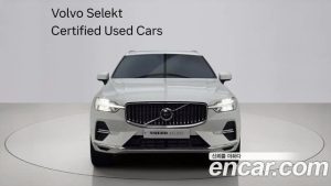 Volvo XC60 T8 Ultra Bright 2025 года из Южной Кореи