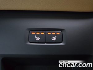 Volvo XC60 T8 Ultra Bright 2025 года из Южной Кореи
