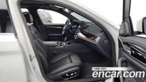 BMW 5-Series 530i xDrive M Sport 2023 года из Южной Кореи