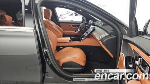 Mercedes-Benz S-Class S400 d 4MATIC 2023 года из Южной Кореи