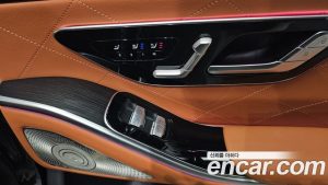 Mercedes-Benz S-Class S400 d 4MATIC 2023 года из Южной Кореи