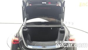 Mercedes-Benz S-Class S400 d 4MATIC 2023 года из Южной Кореи