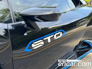 Lamborghini Huracan LP640-2 STO 2022 года из Южной Кореи
