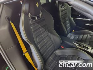 Ferrari 296 3.0 V6 2023 года из Южной Кореи