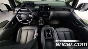 Hyundai Staria Tourer 11-Seater 2024 года из Южной Кореи
