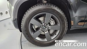 Land Rover Defender 130 P400 X- HSE 2024 года из Южной Кореи
