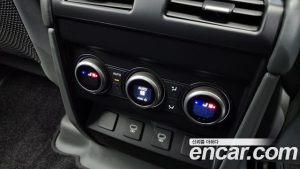 Land Rover Defender 130 P400 X- HSE 2024 года из Южной Кореи