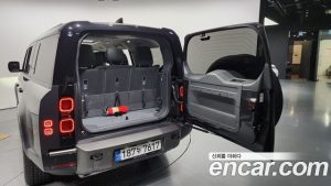 Land Rover Defender 130 P400 X- HSE 2024 года из Южной Кореи