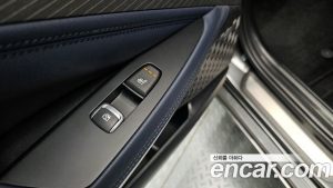 Kia K8 Signature Black 2025 года из Южной Кореи