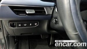 Kia K8 Signature Black 2025 года из Южной Кореи