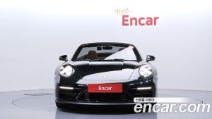 Porsche 911 CARRERA 4 GTS Cabriolet 2022 года из Южной Кореи