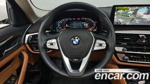 BMW 5-Series 520i Luxury 2023 года из Южной Кореи