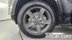 Land Rover Defender 110 P300 X- SE 2024 года из Южной Кореи