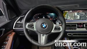 BMW X5 xDrive 40i M Sport 2023 года из Южной Кореи