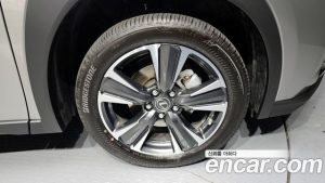 Lexus UX 2.0 AWD 2024 года из Южной Кореи