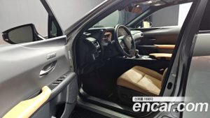 Lexus UX 2.0 AWD 2024 года из Южной Кореи