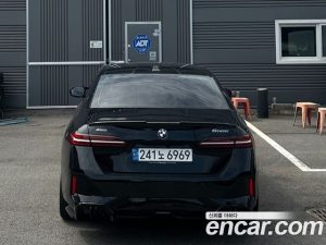 BMW 5-Series 530e M Sport 2024 года из Южной Кореи