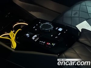 BMW 5-Series 530e M Sport 2024 года из Южной Кореи