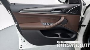 BMW X3 xDrive 20i M Sport 2023 года из Южной Кореи