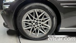 Genesis G80 Бензин 2.5 Turbo 2WD 2025 года из Южной Кореи
