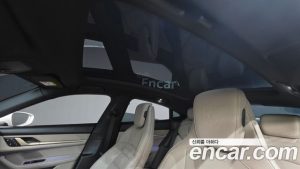 Porsche Taycan Base 2023 года из Южной Кореи