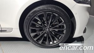 Kia K9 3.8 GDI AWD 2025 года из Южной Кореи