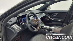 Mercedes-Benz S-Class S350 d 4MATIC 2025 года из Южной Кореи