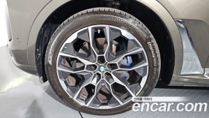 BMW X7 xDrive 40d M Sport 7-Seater 2023 года из Южной Кореи