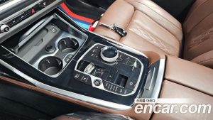 BMW X7 xDrive 40d M Sport 7-Seater 2023 года из Южной Кореи