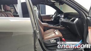 BMW X7 xDrive 40d M Sport 7-Seater 2023 года из Южной Кореи