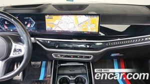 BMW X7 xDrive 40d M Sport 7-Seater 2023 года из Южной Кореи